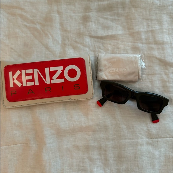 Kenzo AKA Narrow Rectangular Sunglasses in Shiny Dark Green/Brown - Picture 5 of 7